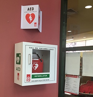 Defibrillator Oakleigh Library