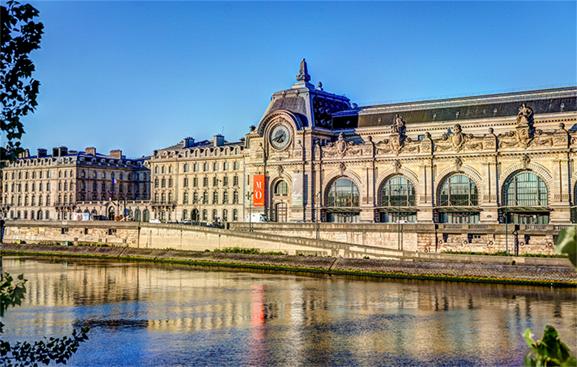 photo of the Musee D'Orsay