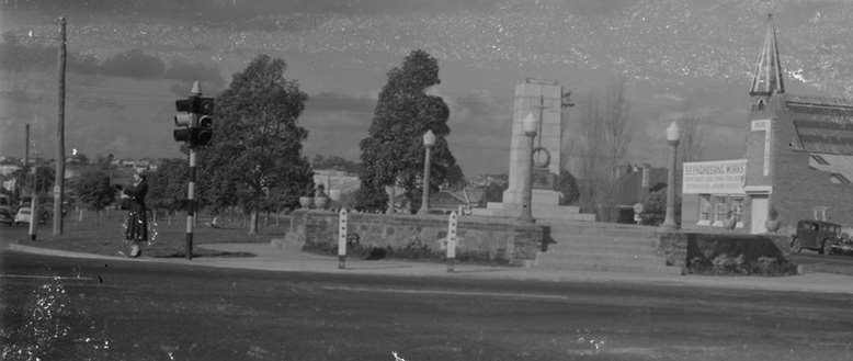 Oakleigh Avenue of Honour 6