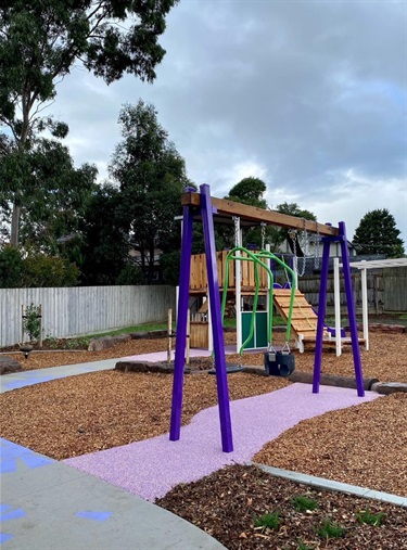 Playground and path at Botanic Drive Reserve