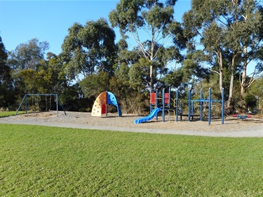 Highview Park playground
