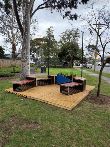 Kerrie Road parklet