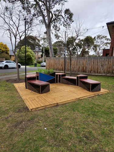 Kerrie Road parklet