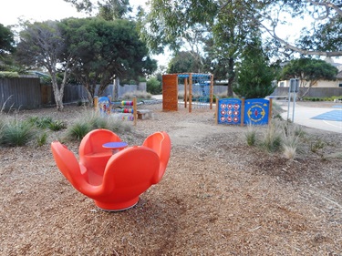Tally Ho Reserve playspace