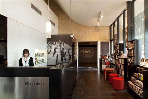 Monash Gallery of Art Service Point