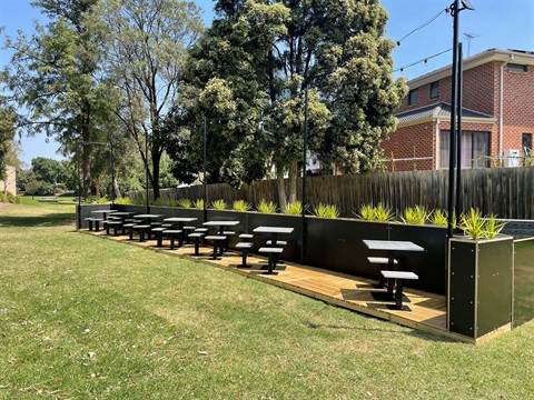 St-Claire-Crescent-Reserve-parklet_1.jpg